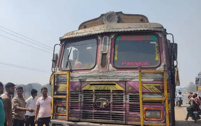 ଟ୍ରକ୍- ବାଇକ୍ ମୁହାଁମୁହିଁ ଧକ୍କା: ୨ ମୃତ