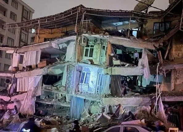 ତୁର୍କୀ ଉପରେ ବିପଦର ପାହାଡ଼ : ପୁଣି ଆସିଲା ବଡ଼ ଭୂମିକମ୍ପ, ମୃତ୍ୟୁସଂଖ୍ୟା ୧୪୦୦ ଟପିଲା