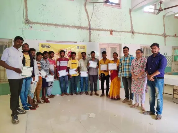 ସମ୍ବାଦ ଆମ ଓଡିଶା ପକ୍ଷରୁ ସେଚ୍ଛାକୃତ ରକ୍ତଦାନ ଶିବିରରେ ୩୦ ୟୁନିଟ ରକ୍ତ ସଂଗ୍ରହ