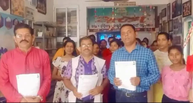 ଭଦ୍ରକରେ ବିଶ୍ୱବିଦ୍ୟାଳୟ ସ୍ଥାପନ ଦାବିରେ ଦସ୍ତଖତ ଅଭିଯାନ