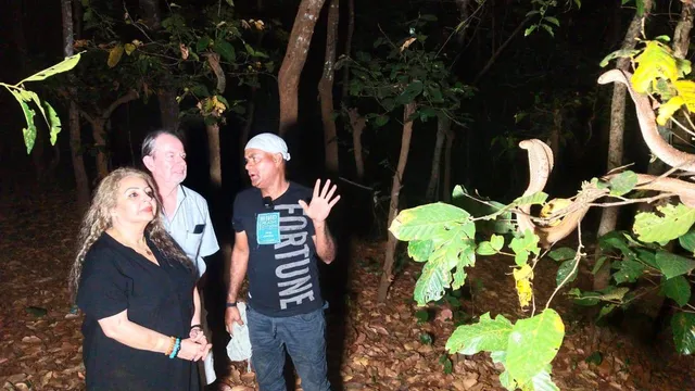 ଓଡ଼ିଶାର ସାପଧରାଳି ମିର୍ଜ଼ା ଆରିଫ୍‌ଙ୍କୁ ଭେଟିଲେ ବ୍ରିଟେନ୍‌ର ଦମ୍ପତି