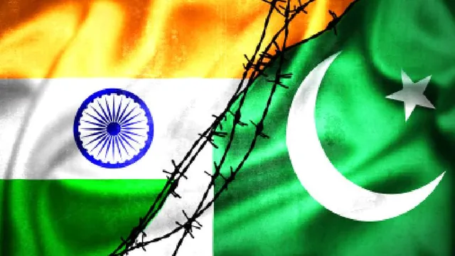 ପ୍ରେମୀଙ୍କୁ ଅଟକାଇ ପାରିଲାନି ଭିସା! ପ୍ରେମିକଙ୍କୁ ବିବାହ କରିବା ପାଇଁ ଭାରତରେ ବେ-ଆଇନ୍‌ ଭାବେ ପ୍ରବେଶ କଲେ ପାକ୍‌ ନାବାଳିକା