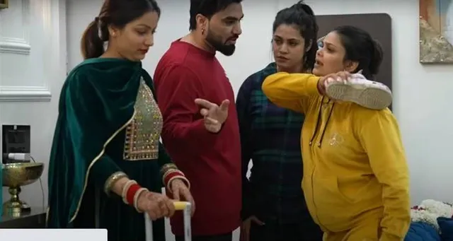 ଘରେ ଥିବା ଦୁଇ ଗର୍ଭବତୀ ପତ୍ନୀଙ୍କ ସମ୍ମୁଖରେ ତୃତୀୟ ପତ୍ନୀଙ୍କୁ ଛିଡ଼ା କରି ୟୁଟ୍ୟୁବର ଅରମାନ କହିଲେ ଏଭଳି କଥା…