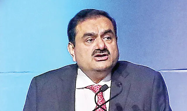 ୧୫୦୦ କୋଟି ଋଣ ଶୁଝିଲେ ଆଦାନି, ବିଶ୍ବ ଧନୀ ତାଲିକାରେ ୨୫କୁ ଖସିଲେ