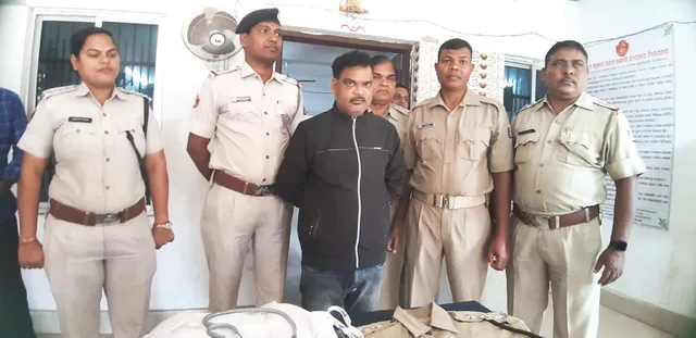 ଚାକିରି ନାଁରେ ୧୬ଲକ୍ଷ ଚଳୁ, ଧୂର୍ତ୍ତ ରଂଜନ ଗିରଫ