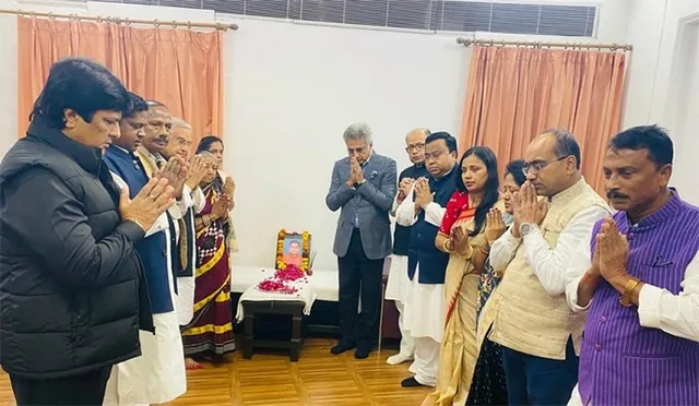 ନବ ଦାସଙ୍କୁ ବିଜେଡି ସାଂସଦଙ୍କ ଶ୍ରଦ୍ଧାଞ୍ଜଳି