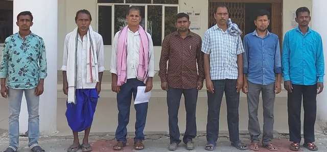 ପ୍ରତ୍ୟେକଙ୍କଠାରୁ ୩୦ କ୍ବିଣ୍ଟାଲ ଧାନ କିଣିବାକୁ ନିର୍ଦ୍ଦେଶ, ଜିଲ୍ଲାପାଳଙ୍କ ଅଫିସମୁହାଁ ଚାଷୀ