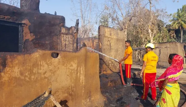 ସ୍ବାମୀ-ସ୍ତ୍ରୀଙ୍କ ବିବାଦର ଭୟଙ୍କର ପରିଣତି: ବୋହୂ, ୨ ନାତିଙ୍କୁ ଘରେ ପୂରାଇ ନିଆଁ ଲଗାଇଦେଲା ଶ୍ବଶୁର