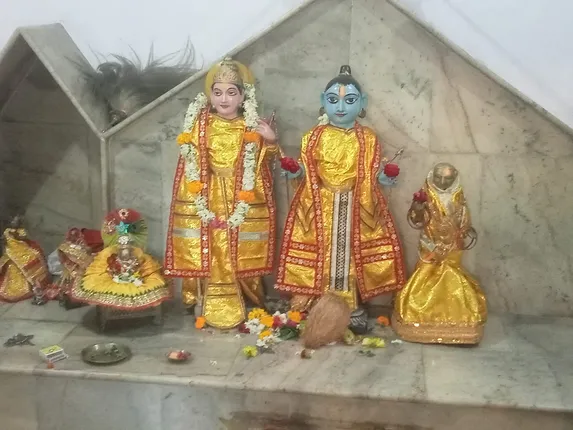 ଖଡ଼ିଆଳ : ଦୁଇ ମନ୍ଦିରରୁ ୨ କିଲୋ ଓଜନର ଅଳଙ୍କାର ଚୋରି