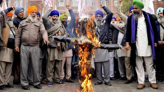 କେନ୍ଦ୍ର ବଜେଟକୁ ବିରୋଧ କରି ପଞ୍ଜାବରେ ଚାଷୀ ଆନ୍ଦୋଳନ