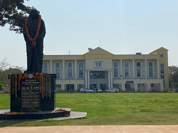 ରମାଦେବୀ ମହିଳା ବିଶ୍ବବିଦ୍ୟାଳୟ ସମାବର୍ତ୍ତନ ଉତ୍ସବ ଆଜି