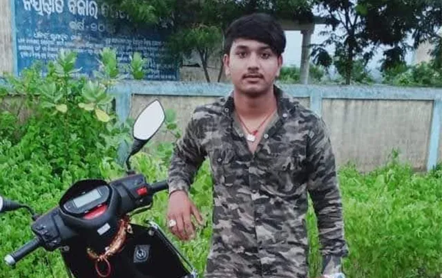 ରାସ୍ତା ଉପରେ ଛୁରାମାଡ଼, ଯୁବକ ମୃତ