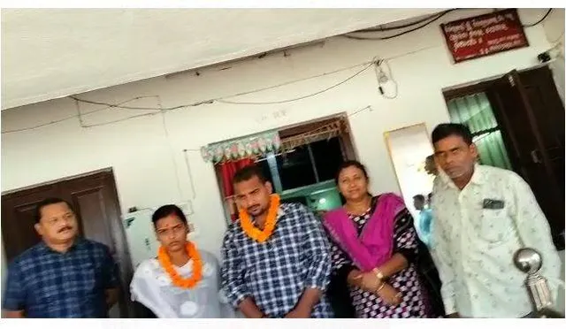 ୫ ବର୍ଷର ପ୍ରେମ ସାକାର ହେଲା; ଘରୁ ପଳାଇ ଥାନାରେ ବିବାହ କଲେ ପ୍ରେମିକ-ପ୍ରେମିକା