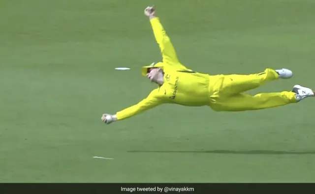 କ୍ୟାଚ ଧରିବା ପାଇଁ ପବନରେ ଉଡ଼ିଲେ ଅଷ୍ଟ୍ରେଲିଆ ଅଧିନାୟକ ଷ୍ଟିଭ ସ୍ମିଥ