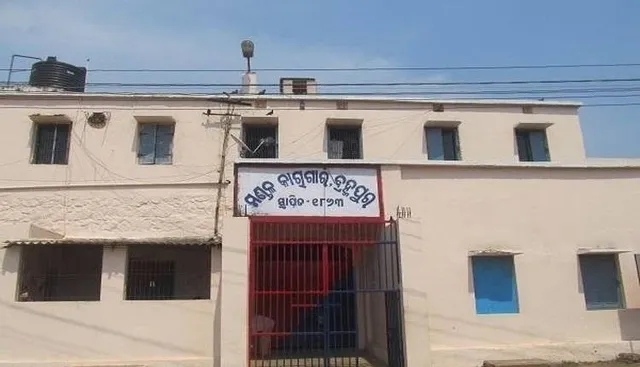 ପାରୋଲରେ ଯାଇ ୩୬ କଏଦୀ ଫେରିଲେ; ଫେରିଲାନି ଦୁର୍ଦ୍ଦାନ୍ତ କାଳୁ, ପଳାତକ ଘୋଷିତ