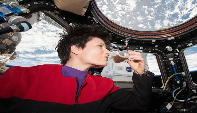 ମହାକାଶର କପ୍‌ : ମହାକାଶଚାରୀ ପିଇପାରିବେ ଚା’-କଫି