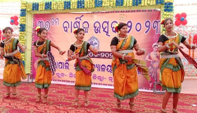 ସିନାପାଲି କଲେଜର ବାର୍ଷିକୋତ୍ସବ