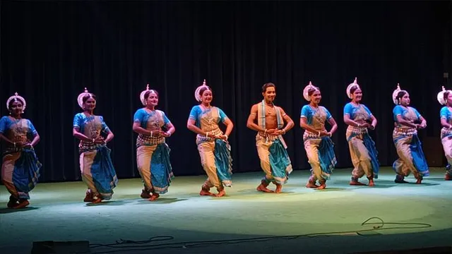 ହୀରାକୁଦ ମହୋତ୍ସବର ଦ୍ବିତୀୟ ସନ୍ଧ୍ୟା