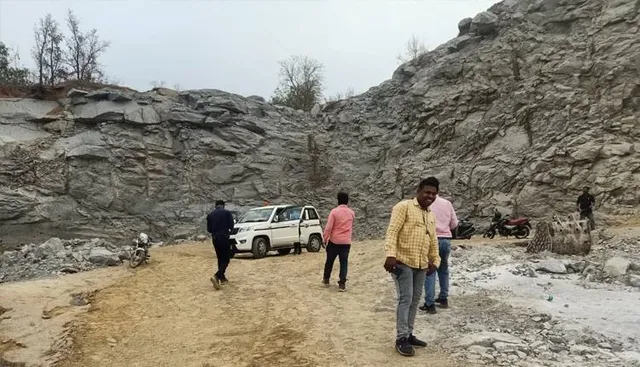 କ୍ରସର ଓ ପଥର କ୍ବାରିରେ ପ୍ରଶାସନର ଚଢ଼ଉ