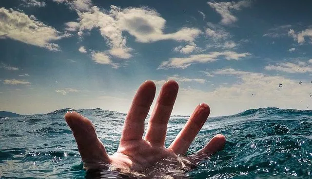 ପାଣିରେ ବୁଡ଼ି ଯୁବକ ମୃତ