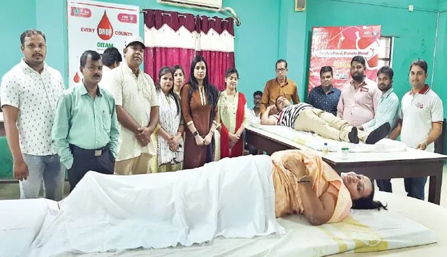 ୧୦୨ ୟୁନିଟ୍ ରକ୍ତ ସଂଗୃହୀତ