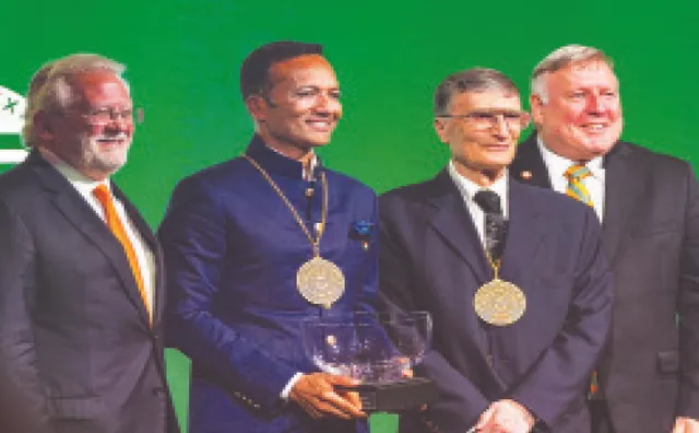 ଜିନ୍ଦଲଙ୍କୁ ଲାଇଫ୍‌ଟାଇମ୍‌ ଆଚିଭ୍‌ମେଣ୍ଟ୍‌ ପୁରସ୍କାର