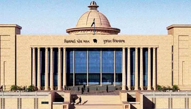 ଗୁଜରାଟ ବିଧାନସଭାରୁ ୧୬ ବିଧାୟକ ନିଲମ୍ବିତ