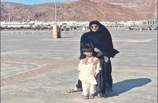 ରମଜାନ୍‌ ପାଳିବାକୁ ମଦିନାରେ ପହଞ୍ଚିଲେ ସାନିଆ