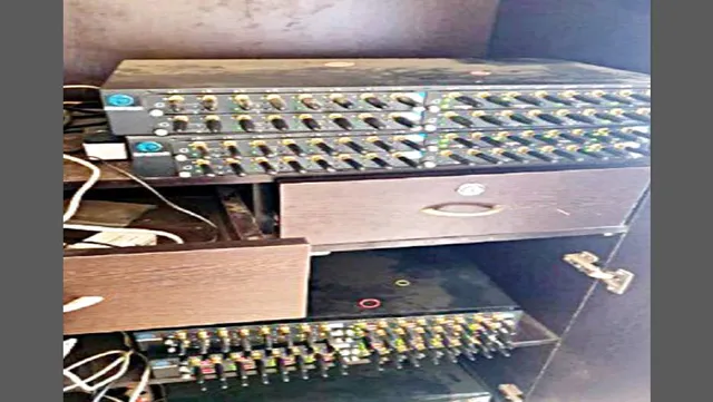 ଠକେଇର ନୂଆ ଅସ୍ତ୍ର ‘ସିମ୍ ବକ୍ସ’: ଏସ୍‌ଏମ୍ଏସ୍‌ ଲିଙ୍କ୍‌ରେ କ୍ଲିକ୍‌ କରି କ୍ଷତି ସହିଲେ ୪୦ ଗ୍ରାହକ