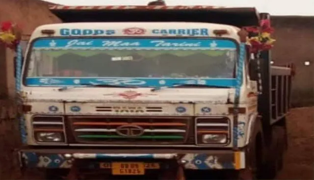 ମାରଣାସ୍ତ୍ର ଦେଖାଇ ହାଇୱା ଲୁଟ୍‌