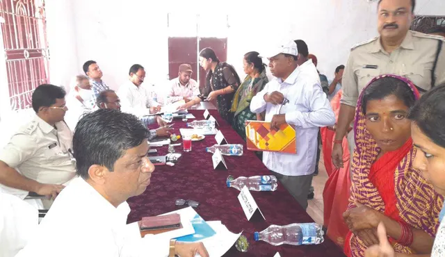 ନିଆଳିରେ ଜିଲ୍ଲାପାଳଙ୍କ ଜନଶୁଣାଣି, ୧୬୪ ଅଭିଯୋଗ, ୪୫ର ତତ୍କାଳ ସମାଧାନ