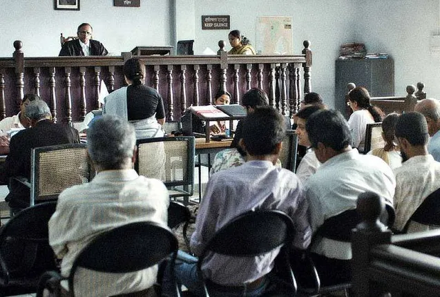 ଭିକ ମାଗ ପଛେ, ପତ୍ନୀଙ୍କୁ ଭରଣପୋଷଣ ପାଇଁ ହାତଖର୍ଚ୍ଚ ଦିଅ: କୋର୍ଟ