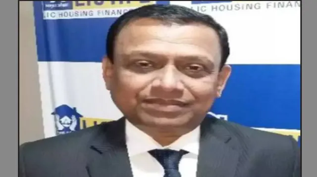 ଏଲ୍‌ଆଇସି ମୁଖ୍ୟ ସିଦ୍ଧାର୍ଥଙ୍କ ସାମ୍ନାରେ ଆଦାନି ଆହ୍ବାନ