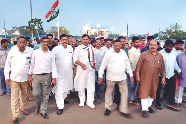 ରାହୁଲଙ୍କୁ ଜେଲ୍‌ଦଣ୍ଡ ବିରୋଧରେ କଂଗ୍ରେସର ପ୍ରତିବାଦ ସଭା‌