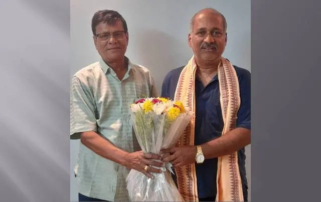 ଡ୍ରିମ୍‌ସ ପକ୍ଷରୁ ବିପିୟୁଟି କୁଳପତି ପ୍ରଫେସର ଡ. ଅମୀୟ କୁମାର ରଥଙ୍କୁ ସମ୍ବର୍ଦ୍ଧନା