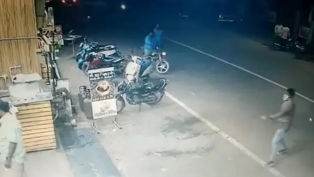 ବୋମା ଫିଙ୍ଗି ପୁଡ୍ଡୁଚେରୀ ଗୃହମନ୍ତ୍ରୀଙ୍କ ଆତ୍ମୀୟଙ୍କୁ ପିଟି ପିଟି ହତ୍ୟା କଲେ ୭ ବାଇକ୍‌ଆରୋହୀ