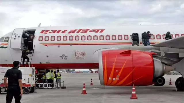 ଜମ୍ମୁ ବିମାନଘାଟିରେ ଏନ୍‌ଏସ୍‌ଜିର ‘ଆଣ୍ଟି ହାଇଜାକ୍‌ ଡ୍ରିଲ୍‌’