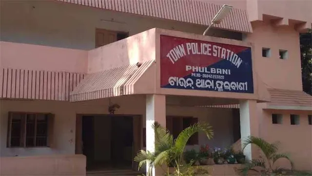 ନକଲି ସାଟିଫିକେଟ୍‌ରେ ଚାକିରି ପାଇଁ ଆବେଦନ : ଫୁଲବାଣୀରେ ବି ୬ ଆଶାୟୀ ଧରାପଡ଼ିଲେ