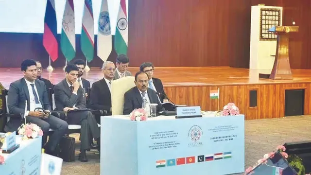 ଏସ୍‌ସିଓ ବୈଠକରେ ଚୀନ୍‌କୁ ଡୋଭାଲଙ୍କ କଡ଼ା ବାର୍ତ୍ତା: ଏକପାଖିଆ ସାମରିକ ପ୍ରଭୁତ୍ବ ଦେଖାଇବା ଅନୁଚିତ