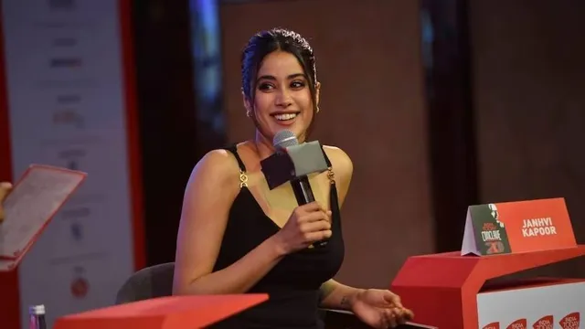 ଜାହ୍ନବୀଙ୍କୁ ମିଳିଲା ଜେଆର ଏନଟିଆରଙ୍କ ସହ କାମ କରିବାର ସୁଯୋଗ, ଏହି ଫିଲ୍ମରେ ଆସିବେ ନଜର