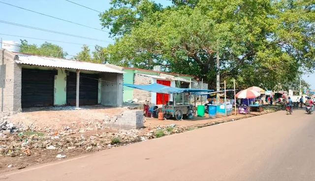 ଉଚ୍ଛେଦ ଜାଗାରେ​ ବେଆଇନ ନିର୍ମାଣ, କାର୍ଯ୍ୟାନୁଷ୍ଠାନ ଶୂନ