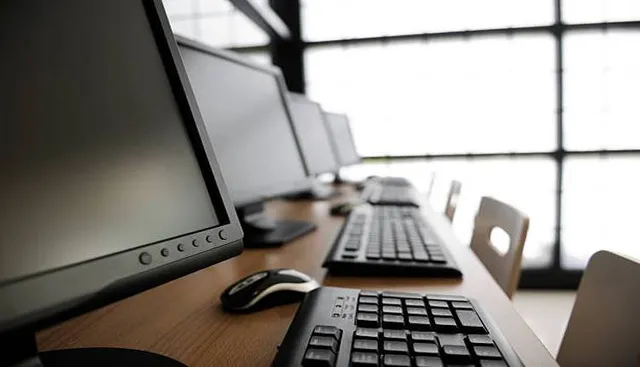 ଗୋଡ଼ଭଗା ପାଲଟିଛି ଇଣ୍ଟରନେଟ୍ ହବ୍