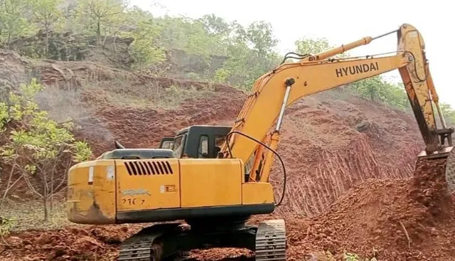 ବର୍ଷାପାଣି ସଂରକ୍ଷଣ ଆଳରେ ଗଛକଟା, ମୋରମ ​ଚାଲାଣ