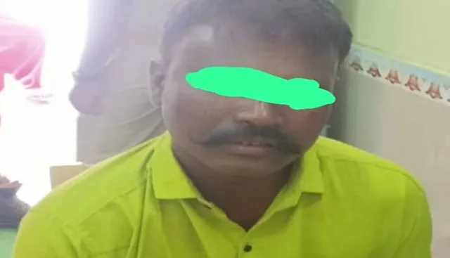 ମାରଣାସ୍ତ୍ର ଧରି ଆତଙ୍କ ସୃଷ୍ଟି କରୁଥିବା ବ୍ୟକ୍ତି ଗିରଫ