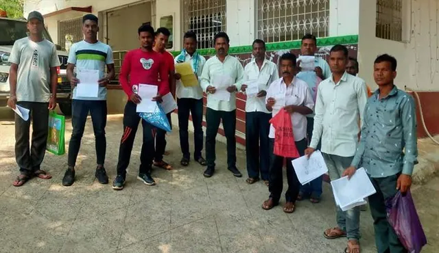 କୃଷକ  ପଂଜୀକରଣରୁ ମଦନମୋହନ ଓ ମରକଟଲିଙ୍ଗ ମହାପ୍ରଭୁ ବାଦ୍ ପଡ଼ିଲେ