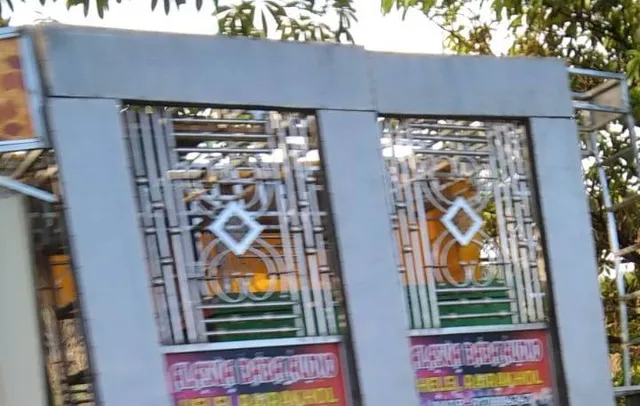 ଗଛରେ ପିଟିହେଲା ଟାଟା ମ୍ୟାଜିକ: ୭ ଆହତ, ଡାକ୍ତରଖାନାରେ ଭର୍ତ୍ତି