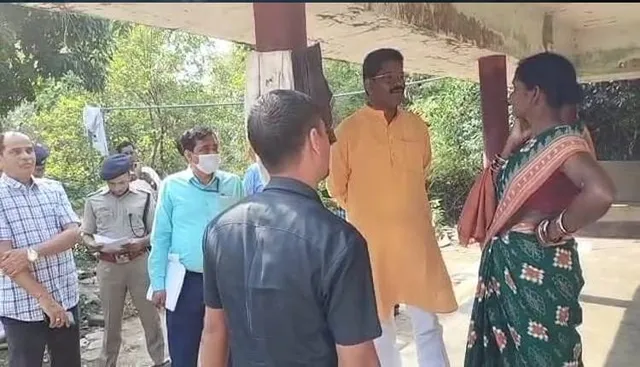 ସମ୍ବଲପୁର ହିଂସା: ମୃତକଙ୍କ ପରିବାରକୁ ଭେଟିପାରିଲେନି ଜନଜାତି ଆୟୋଗ