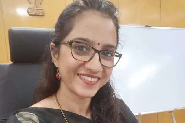 ଝାରସୁଗୁଡ଼ା ଉପନିର୍ବାଚନ ପୂର୍ବରୁ ବଦଳିଲେ ଜିଲ୍ଲାପାଳ, ଆବୋଲି ସୁନୀଲ ନରଭଣେଙ୍କୁ ନୂଆ ଦାୟିତ୍ବ