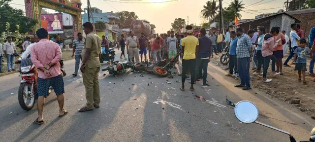 ଦୁଇ ବାଇକ୍ ମଧ୍ୟରେ ମୁହାଁମୁହିଁ ଧକ୍କା; ୩ ଆହତଙ୍କ ମଧ୍ୟରୁ ୨ ଗୁରୁତର
