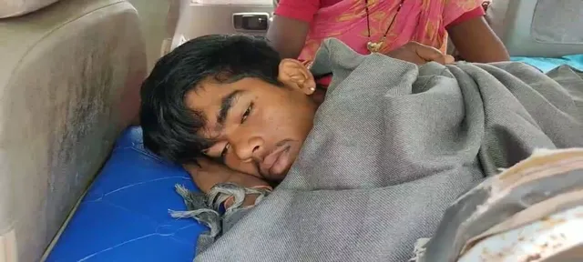 ନିର୍ମାଣ କାମ କରୁଥିବା ବେଳେ ବଡ଼ ଅଘଟଣ; ନାବାଳକର ମଳଦ୍ବାରରେ ପଶିଗଲା ଶାବଳ